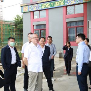 宜春市人大常委會主任張鑒武考察仁和集團