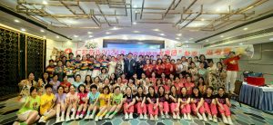 穩(wěn)定發(fā)展 快樂工作——仁和集團第十四批巾幗建功考察團赴泰國、香港考察