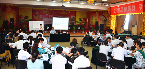 仁和干校第十二期培訓(xùn)班第二階段培訓(xùn)舉行 (1)_副本_副本.jpg