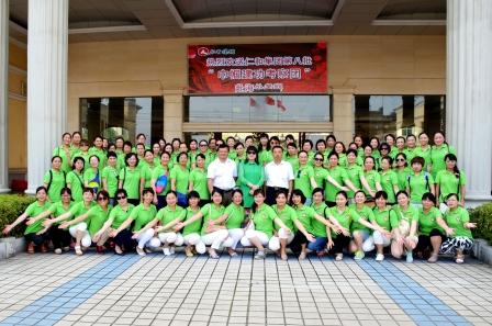 1436920080590070211.jpg 集團第八批“巾幗建功考察團”啟程出國考察 (1).jpg